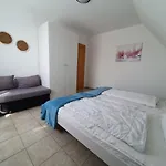 Ferienwohnung Luisa Im Haus Maarten